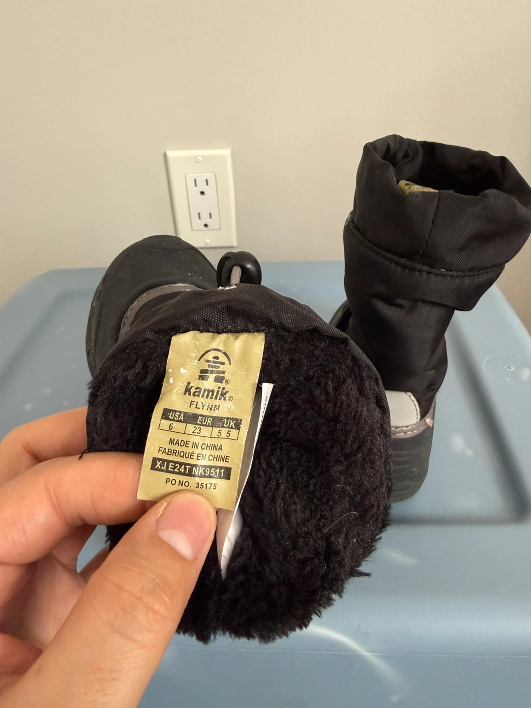 Kamik FLYNN Kids Winter Boots - Black - Size 6 - photo 4