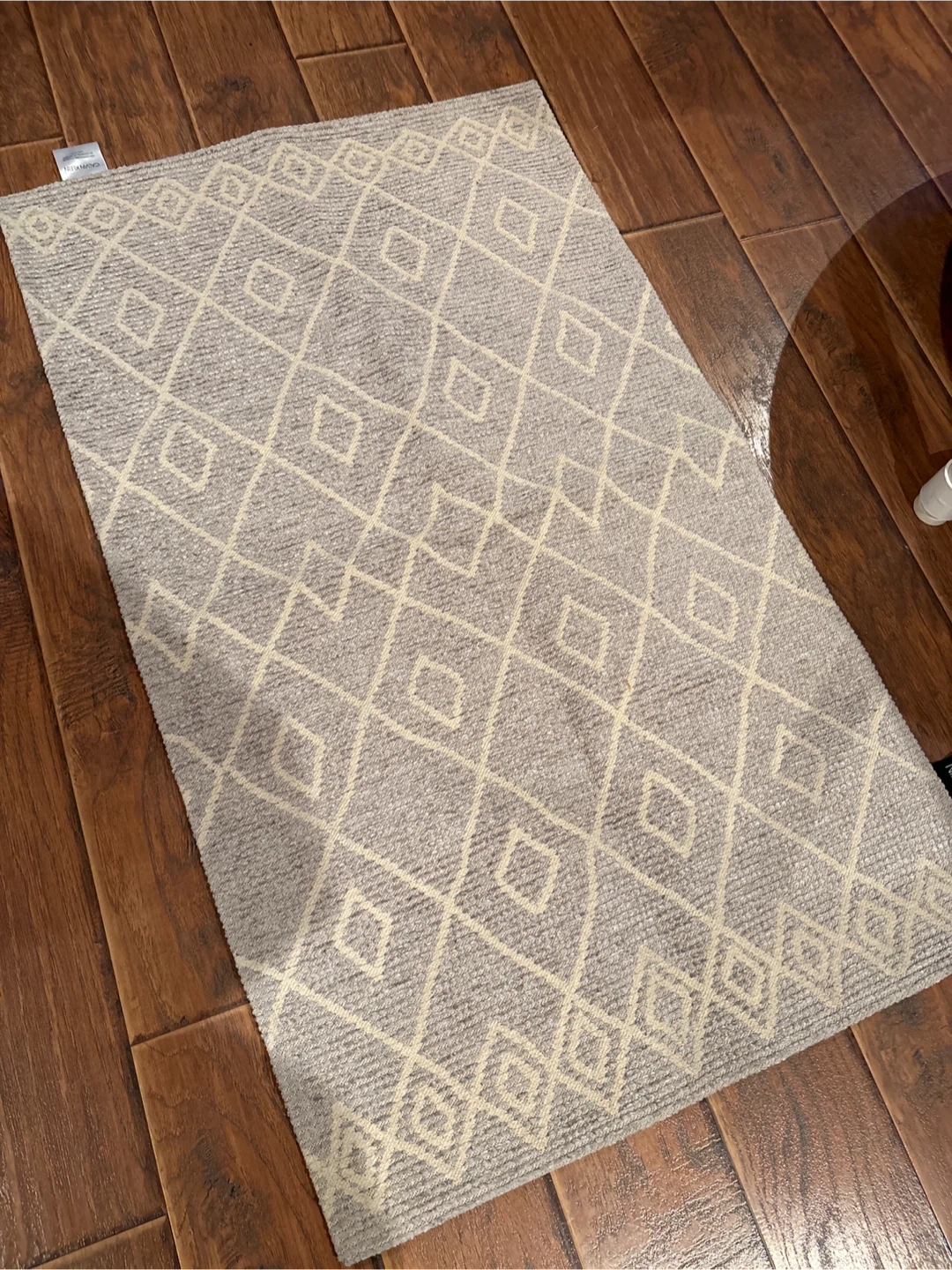 Calvin Klein Geometric Diamond Accent Rug