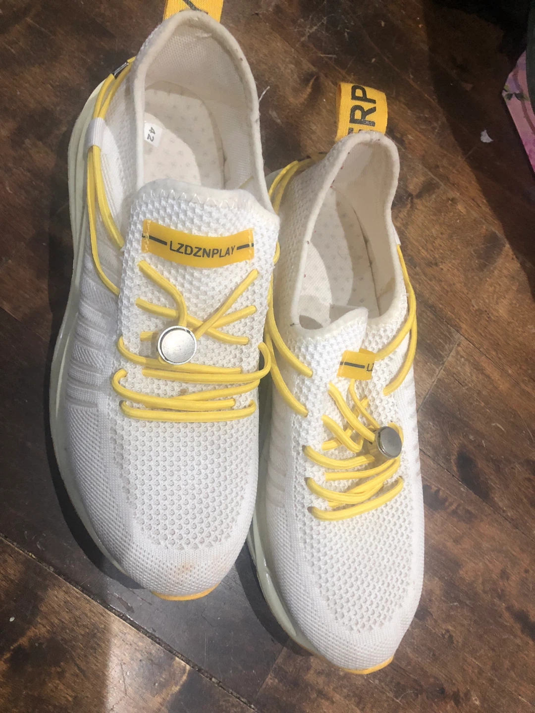 White & Yellow LZDZNPPLAY Sneakers - Size 42