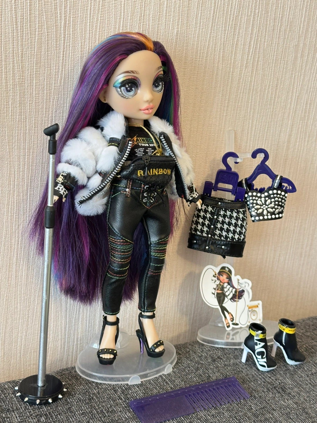 Super Rare Rainbow High Lyric Lucas Rockstars doll - photo 5