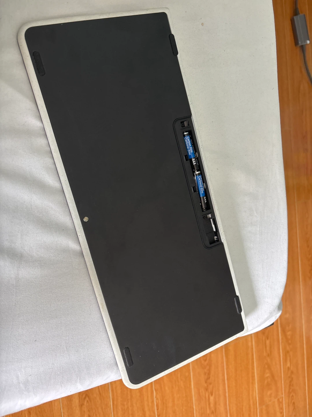 Logitech Wireless Keyboard K780 - photo 2