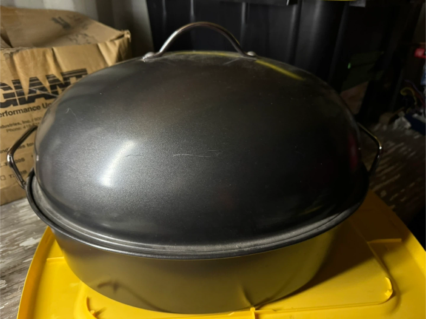 Oval Roasting Pan with Rack