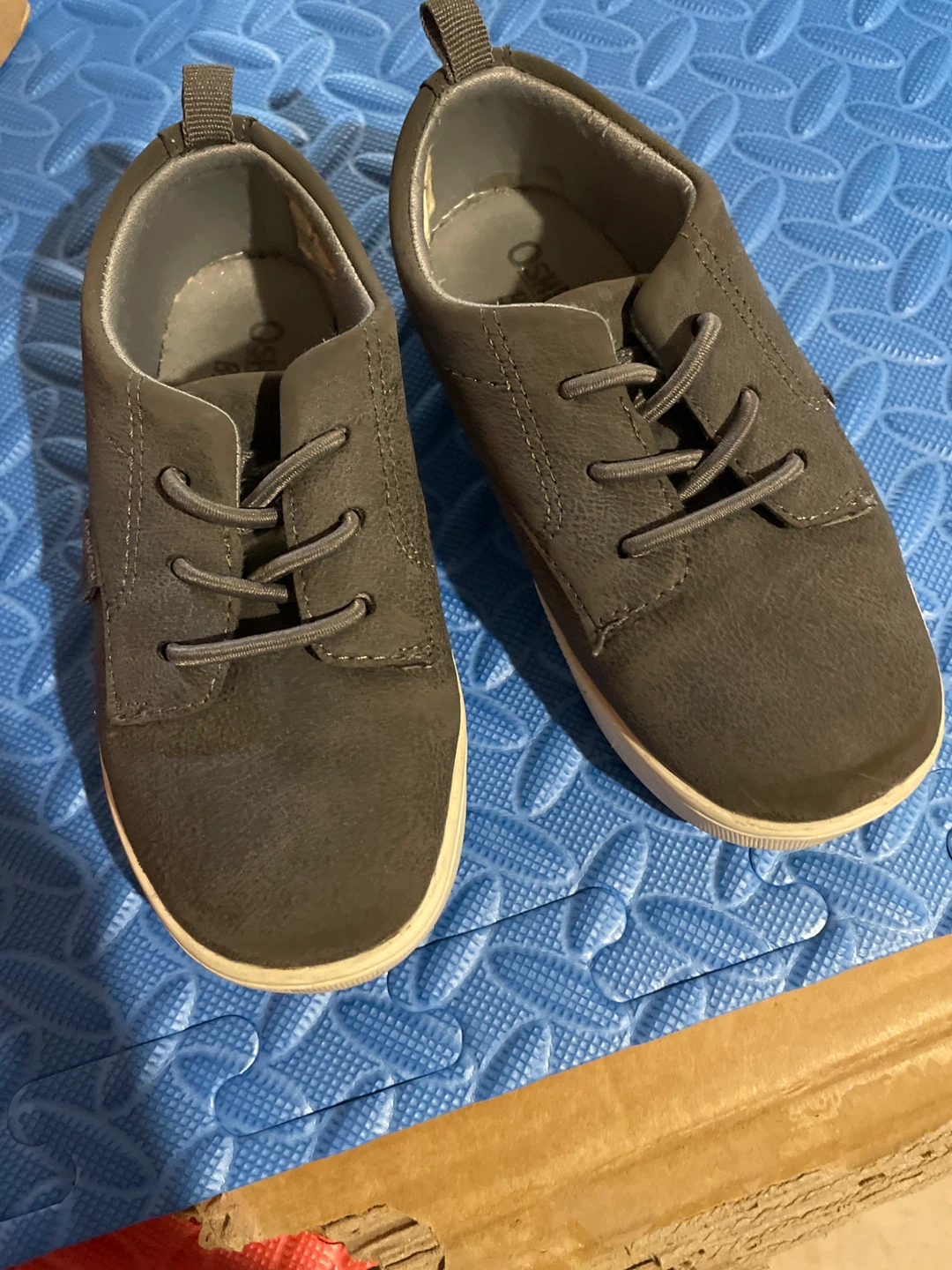 OshKosh B'gosh Dark Grey Lace-Up Shoes - photo 2