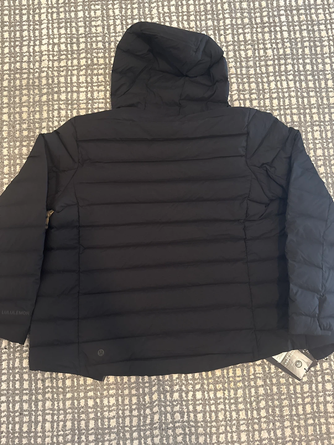 Lululemon Hooded Down Puffer Jacket Black - photo 5