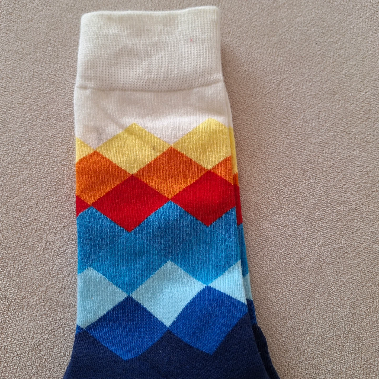 Colorful Diamond Pattern Crew Socks - photo 2