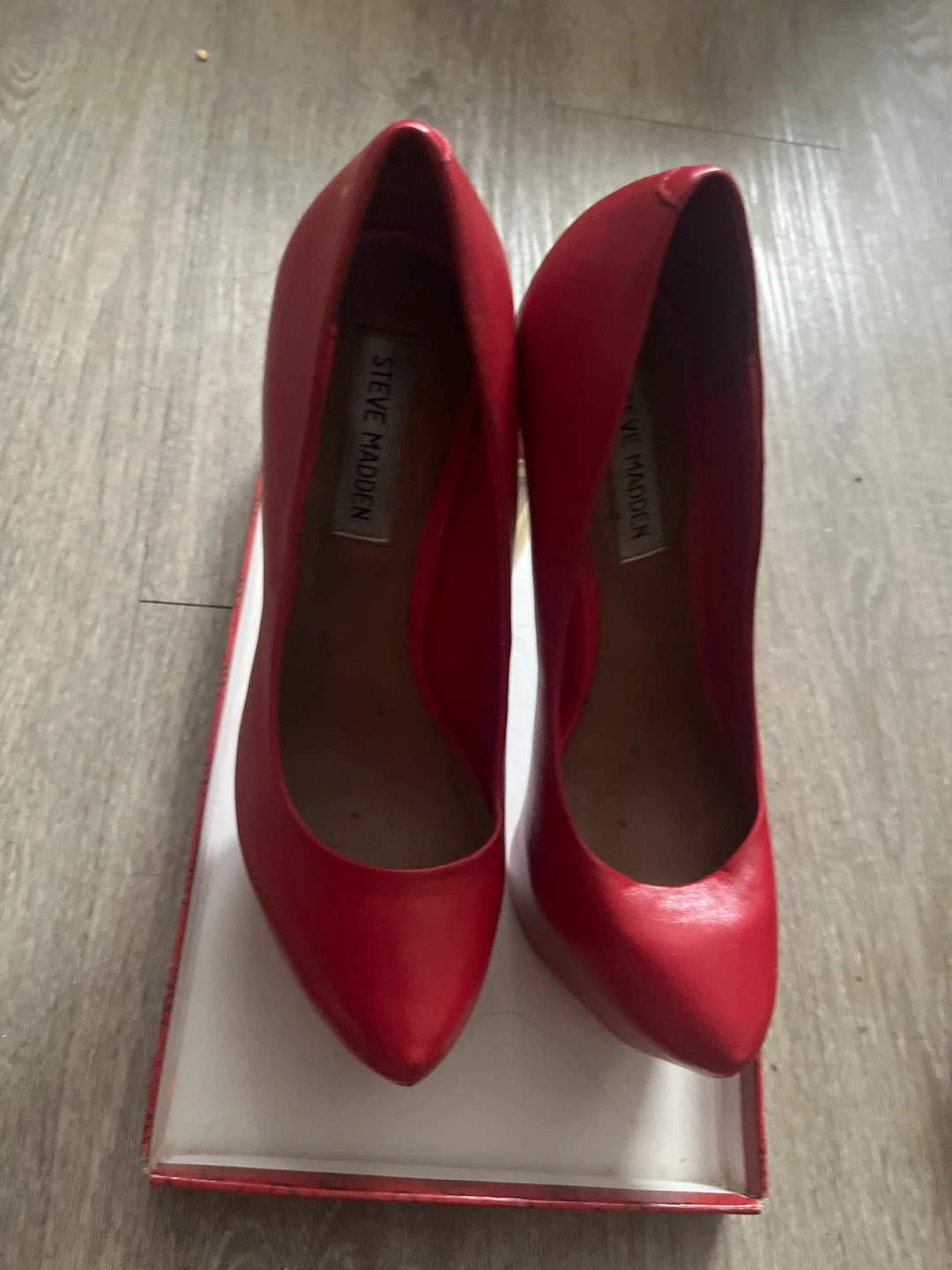 Steve Madden Red Heels with Gold Stiletto Heel