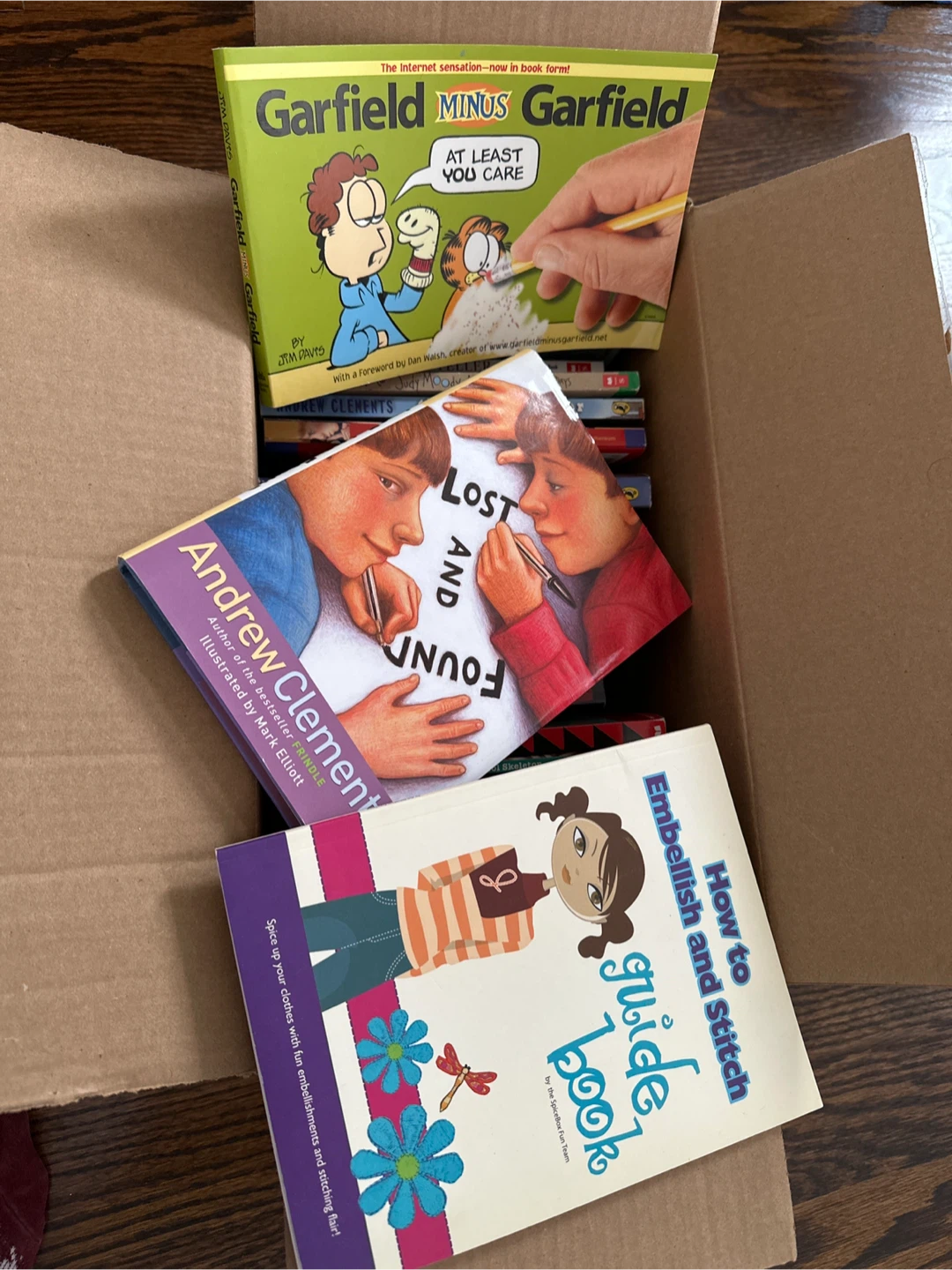 Assorted Children's Books Collection - photo 2