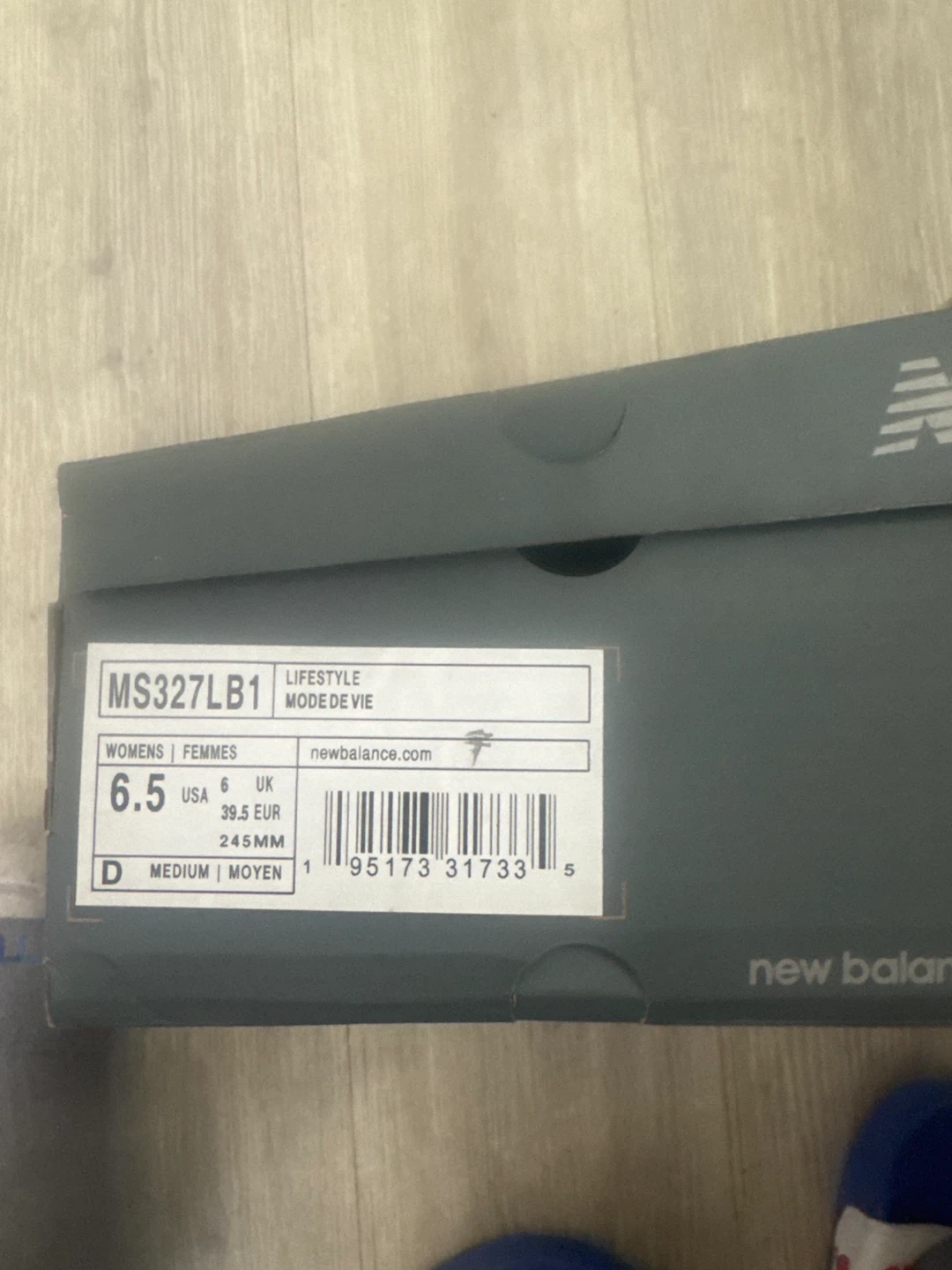 New Balance 327 Lifestyle Sneakers - Black/White - photo 5