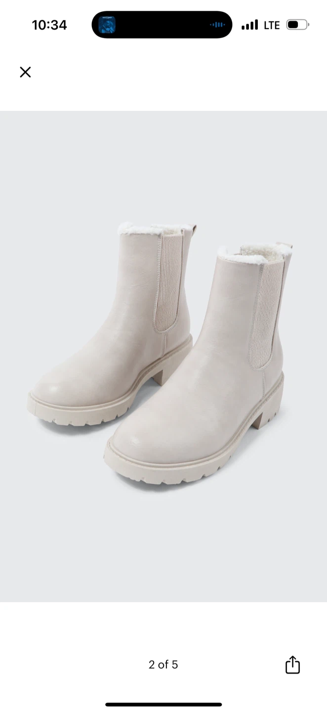 Women's Cream Faux Leather Chelsea Boots - Size 8 - photo 2
