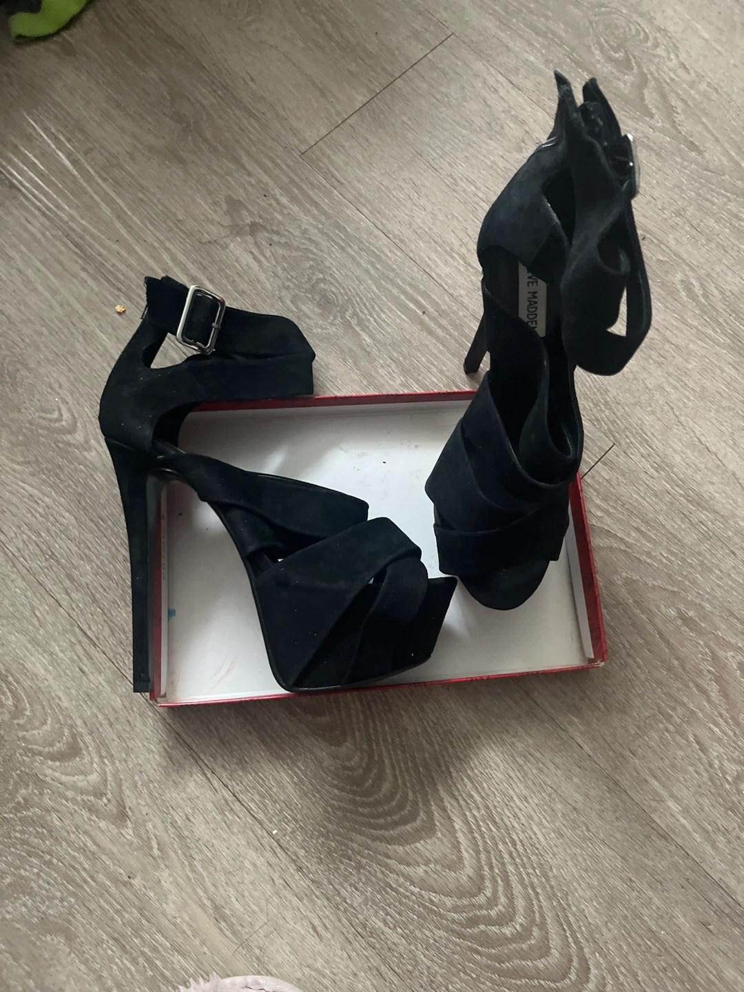 Steve Madden Black Suede Platform Heels - photo 2