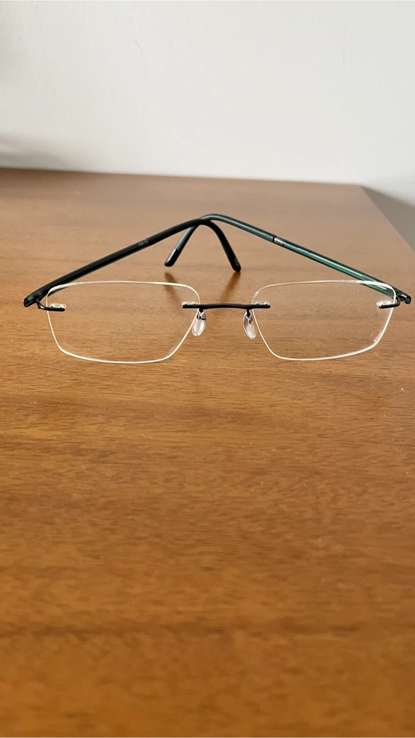 Silhouette titanium rimless eyeglasses with Nikon lens