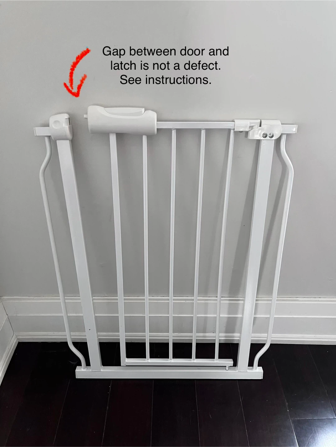 Narrow Baby Pet Gate Walk Through 24-29” Auto Close - photo 2