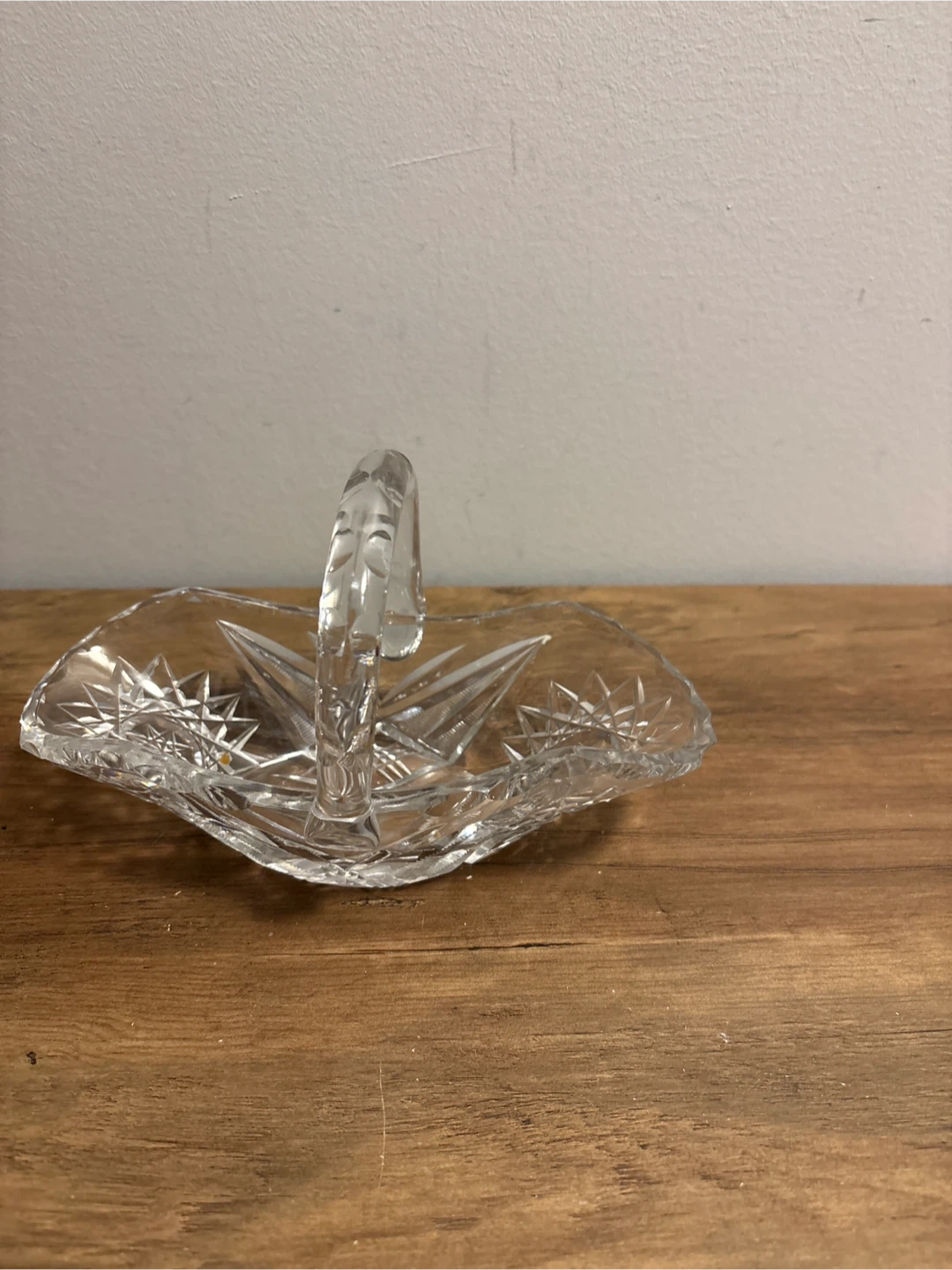 Vintage Pinwheel Crystal  Basket with Handle 8x4x5 inches - photo 3