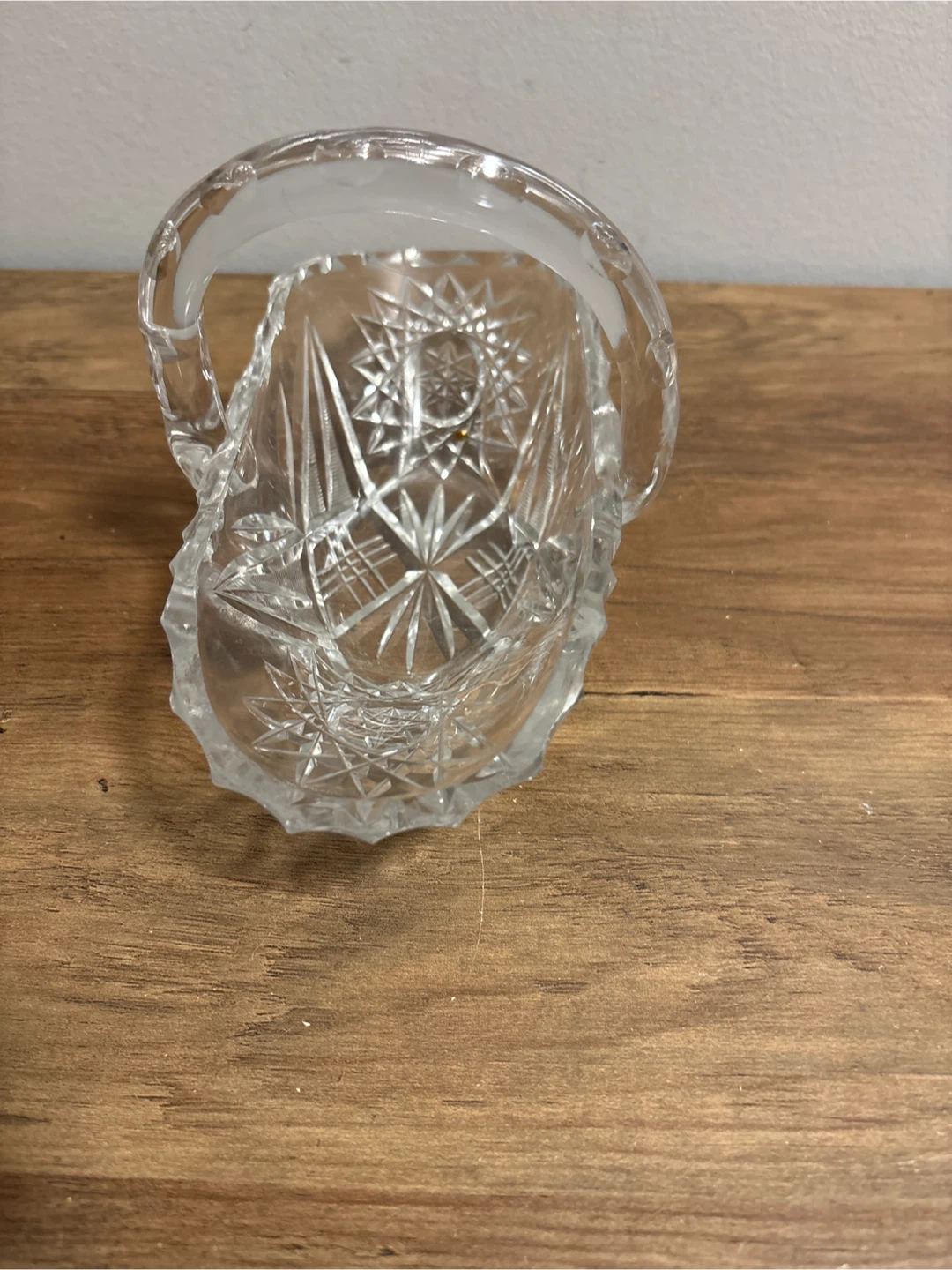Vintage Pinwheel Crystal  Basket with Handle 8x4x5 inches - photo 4
