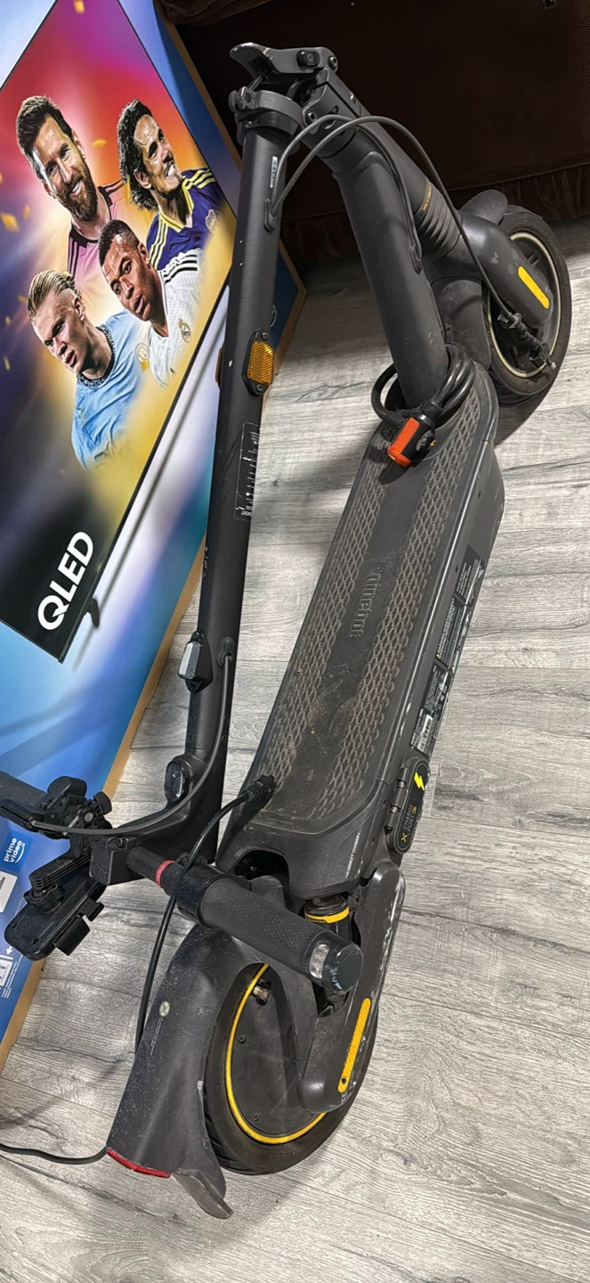Ninebot Electric Scooter max G2