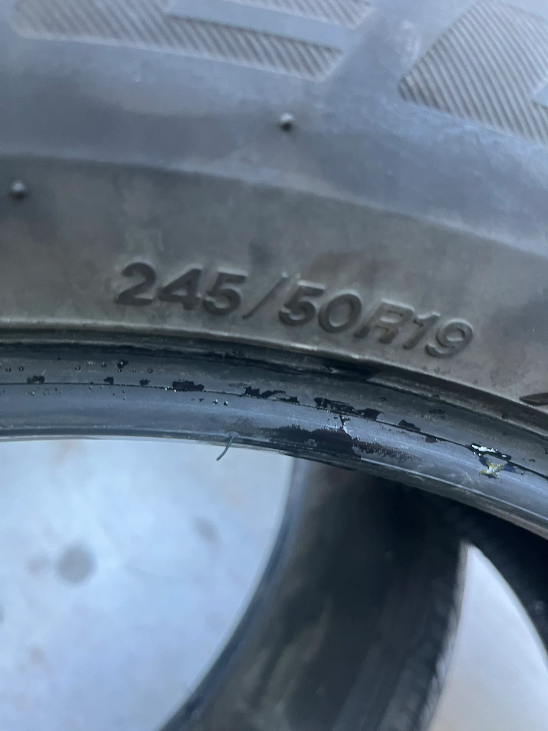 4 Bridgestone Dueler H/P Sport Tires 245/50R19 - photo 2