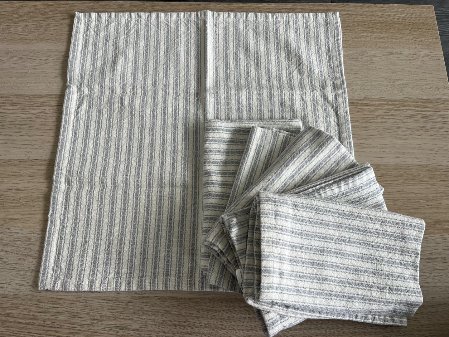 100% Cotton Striped Placemats