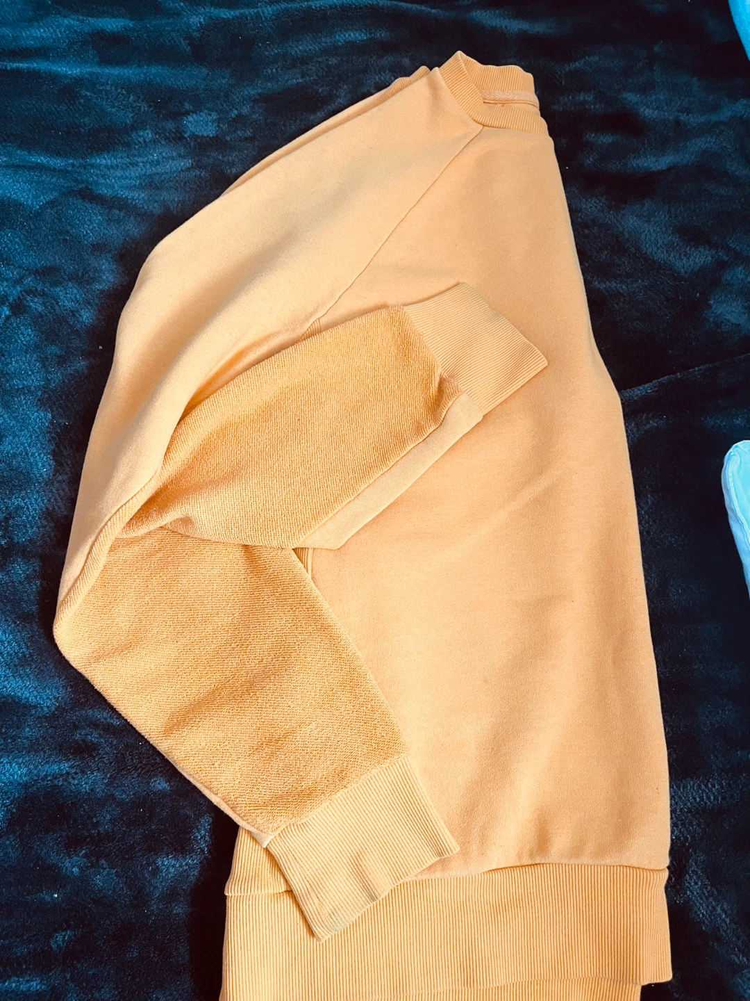 Amnesia Crewneck Sweater Medium - photo 3