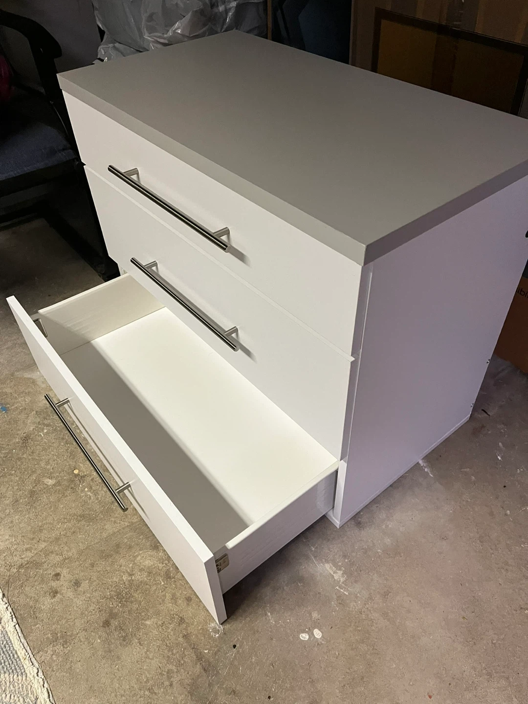 White 3-Drawer Dresser