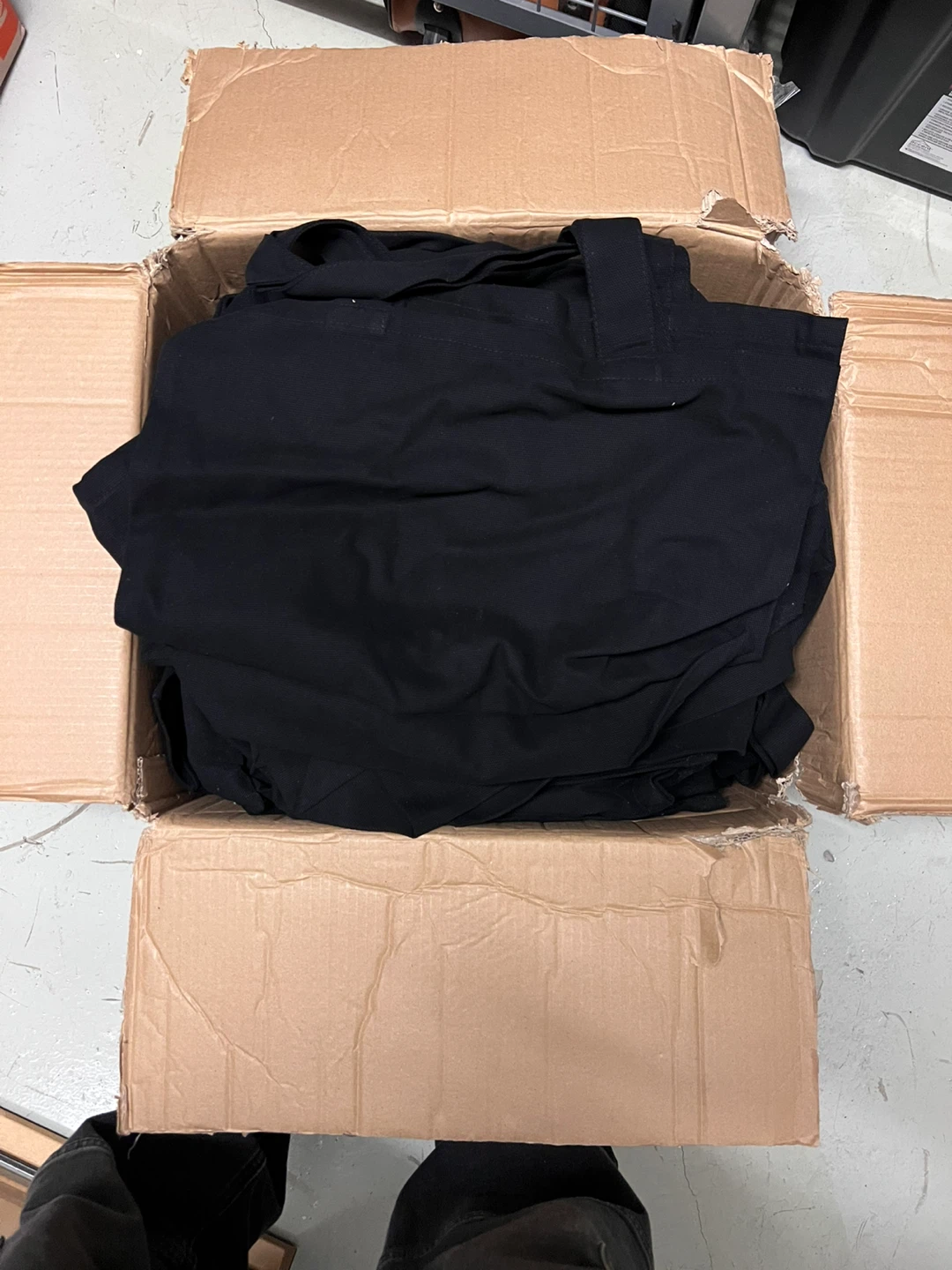 Box of 45 Black Canvas Tote Bags - photo 2