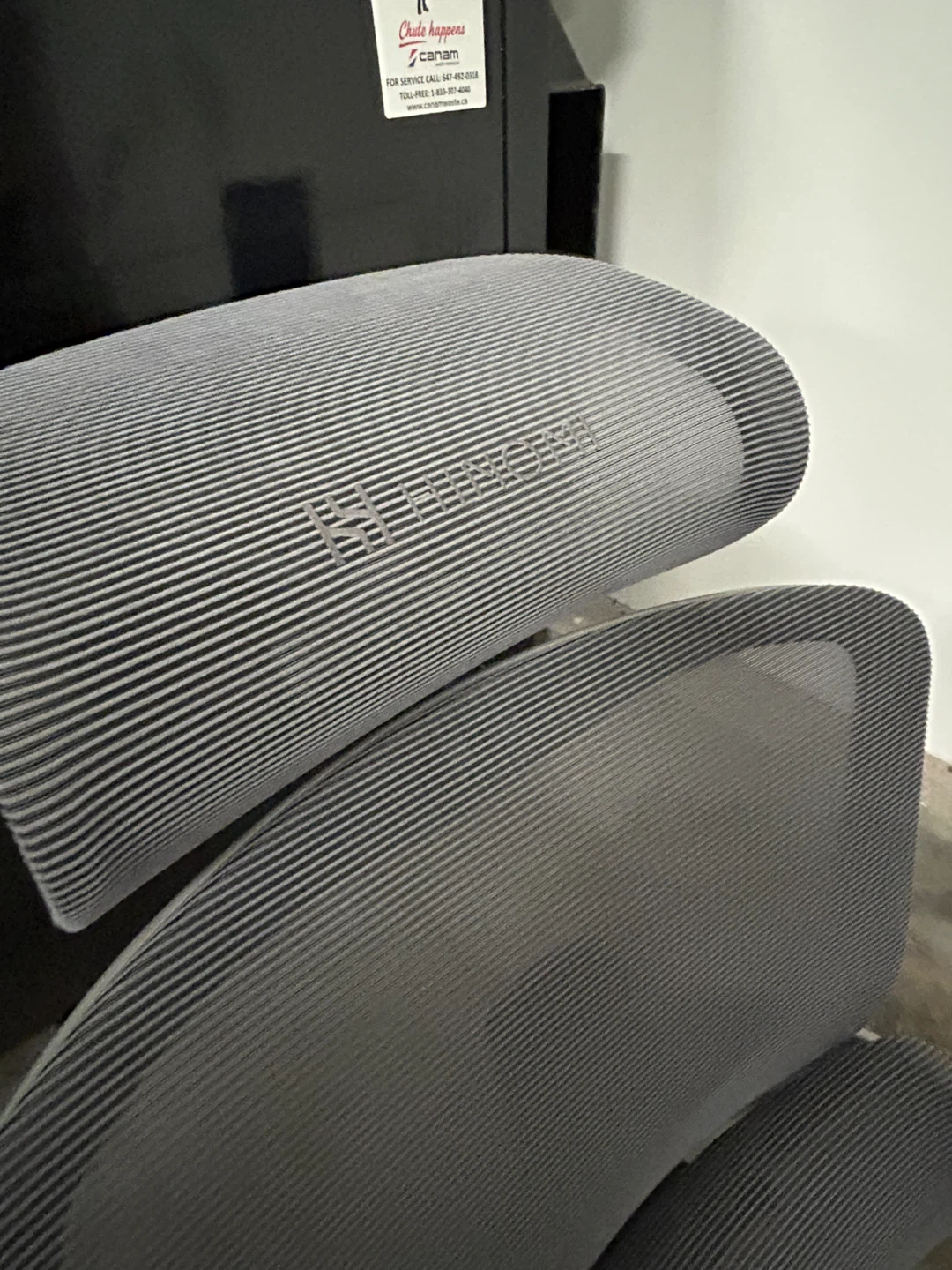 Hinomi Ergonomic Office Chair - photo 2