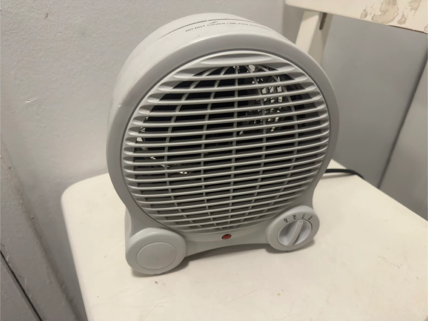 Portable Space Fan Heater *Not Working* - photo 2