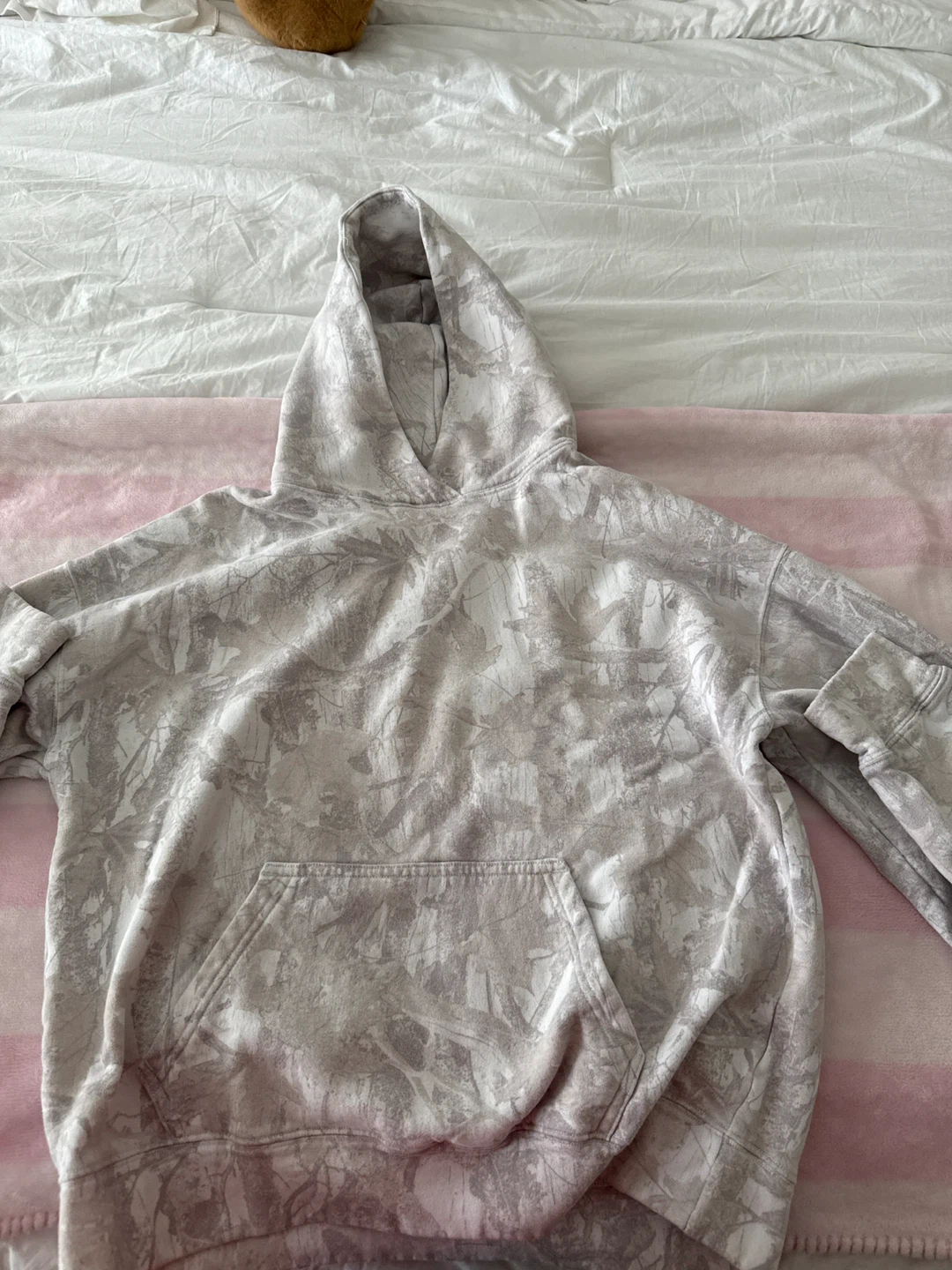 Hollister Camo Hoodie - XS