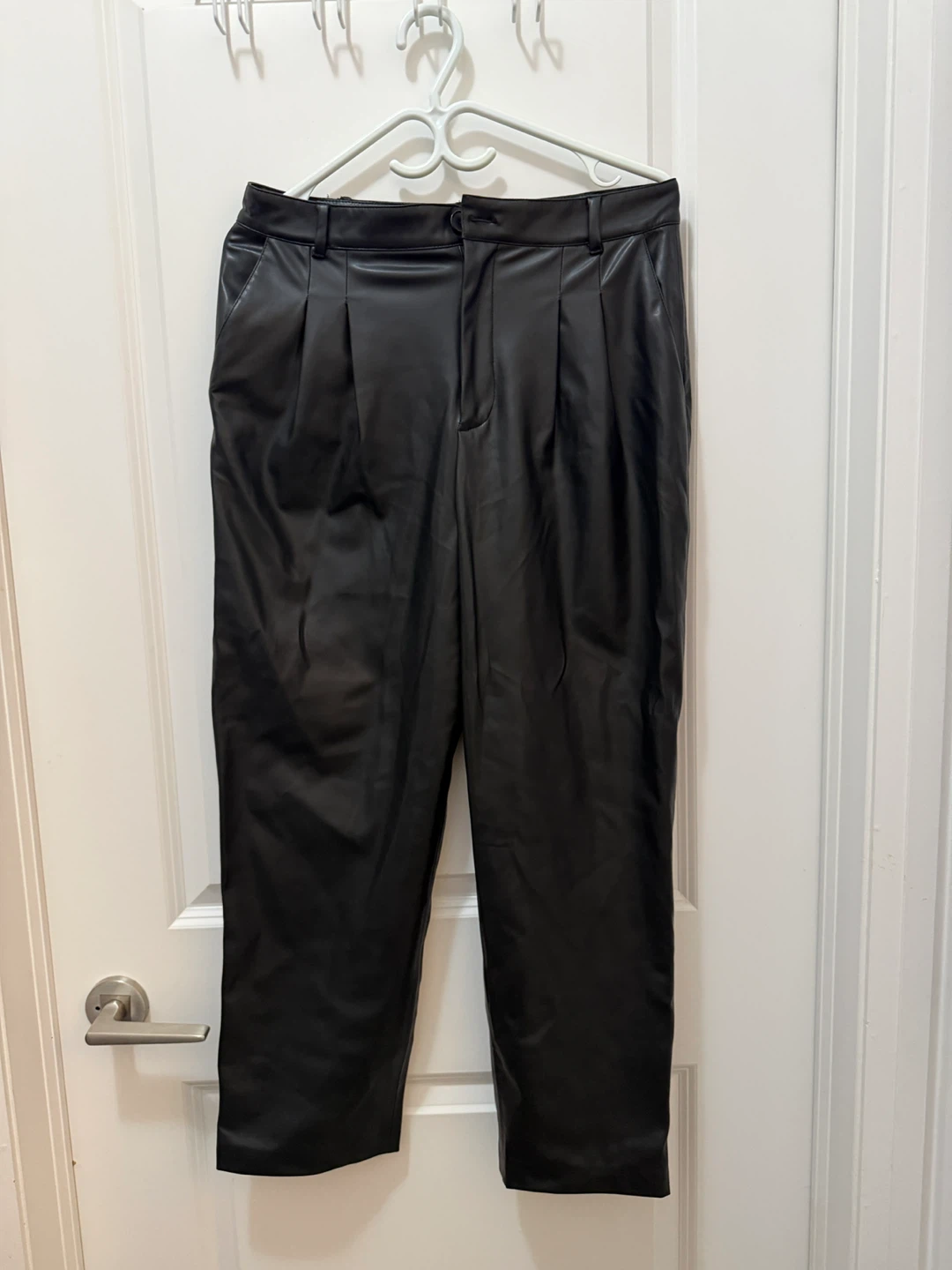 Zara Black Faux Leather Pleated Pants Size S