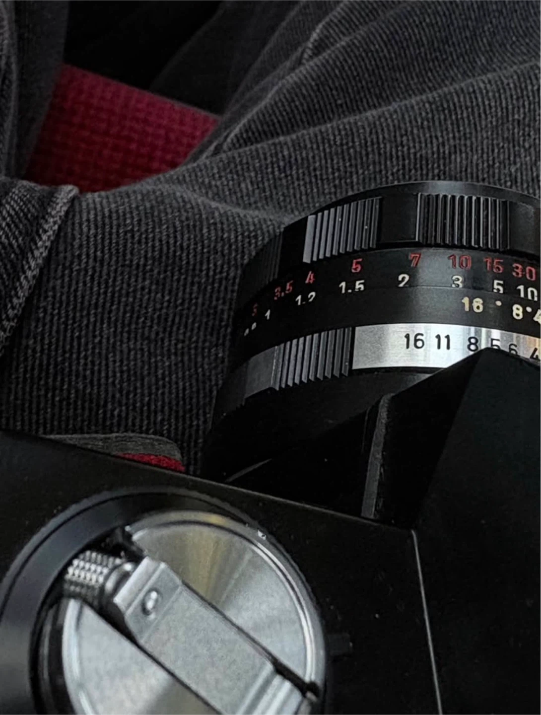 Praktica LLC 35mm film SLR Camera - photo 3