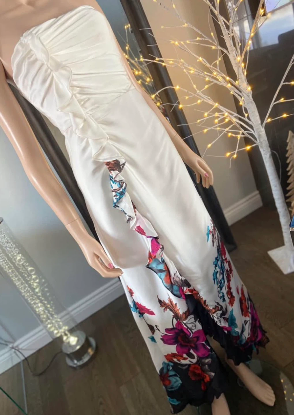 🥕 NWT: AQUA Full-Length Satin Strapless Dress (Sizes 2 & 4) 🥕