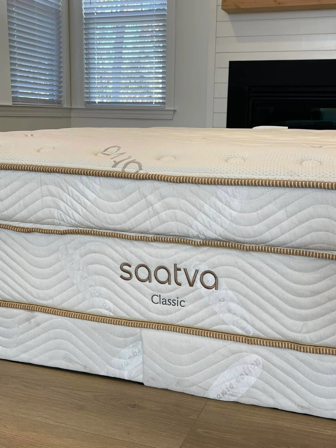 Saatva Classic King Mattress - photo 4