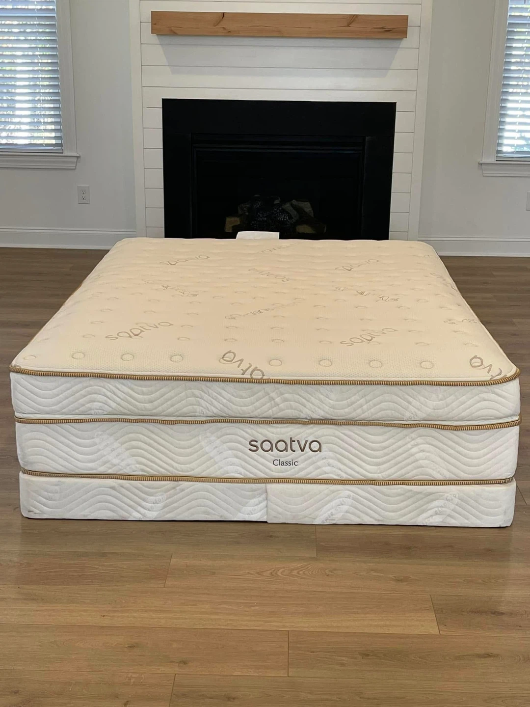 Saatva Classic King Mattress - photo 3