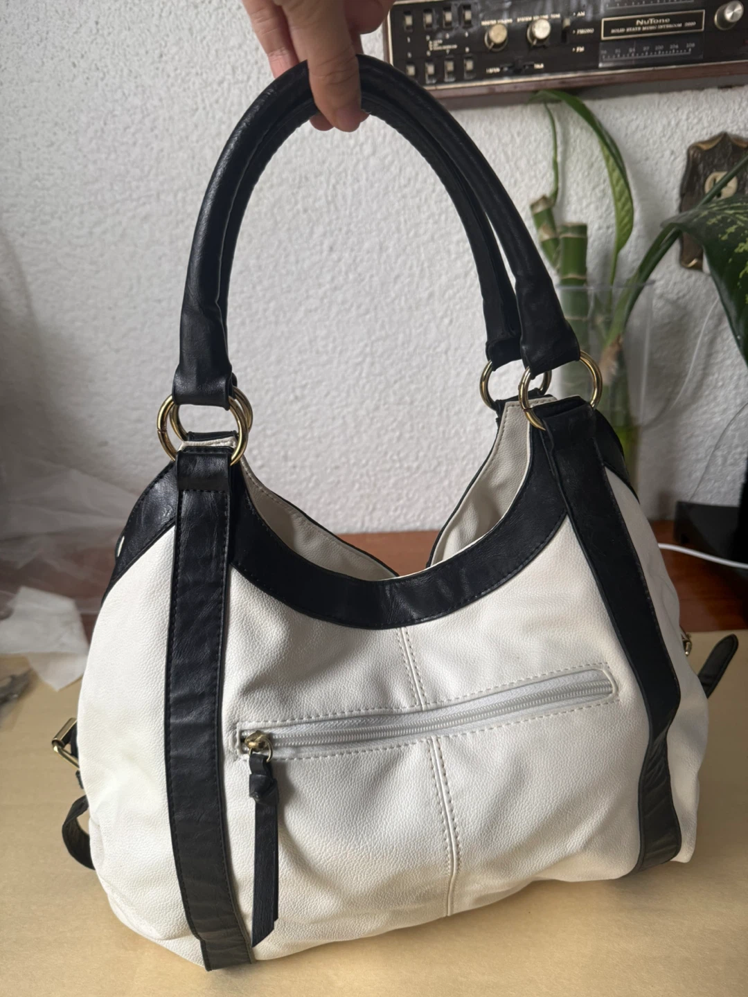 White and Black Hobo Handbag - photo 2