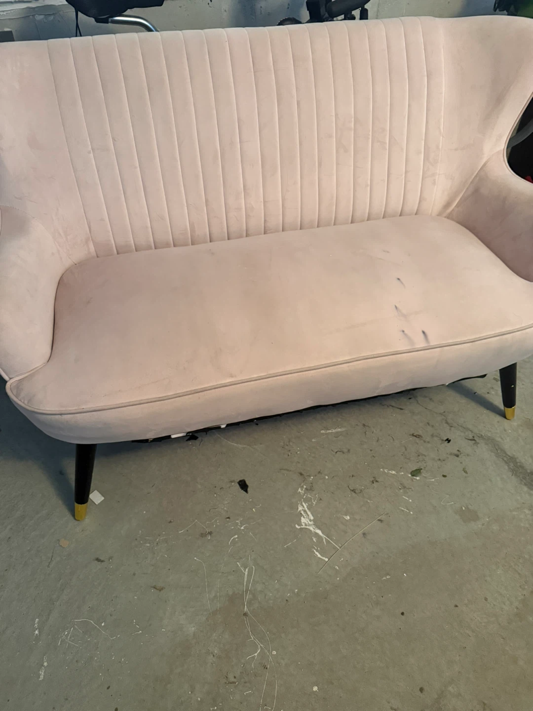 Pink Velvet Loveseat - photo 2