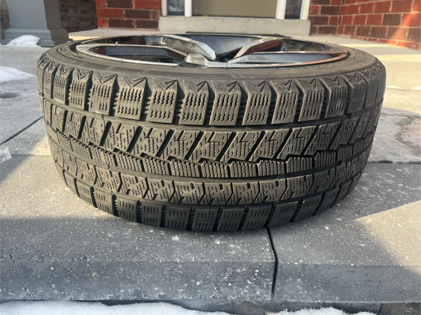 Honda Accord 19” rims and winter tires (x4) - photo 2