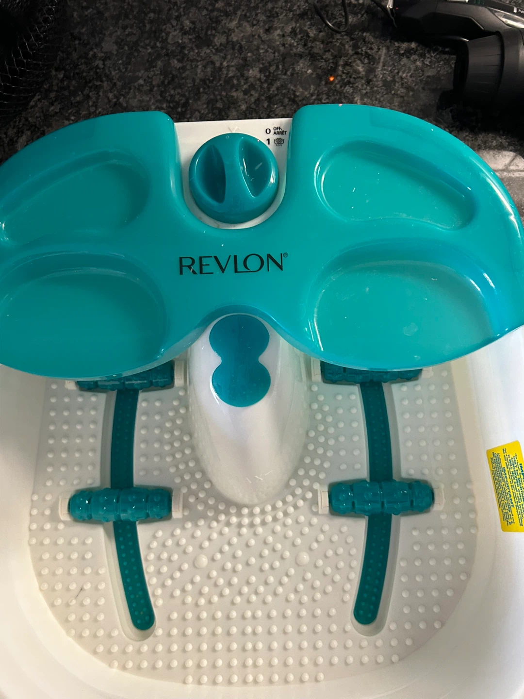 Revlon Massaging Foot Spa with Soothing Rolling Massage - photo 3