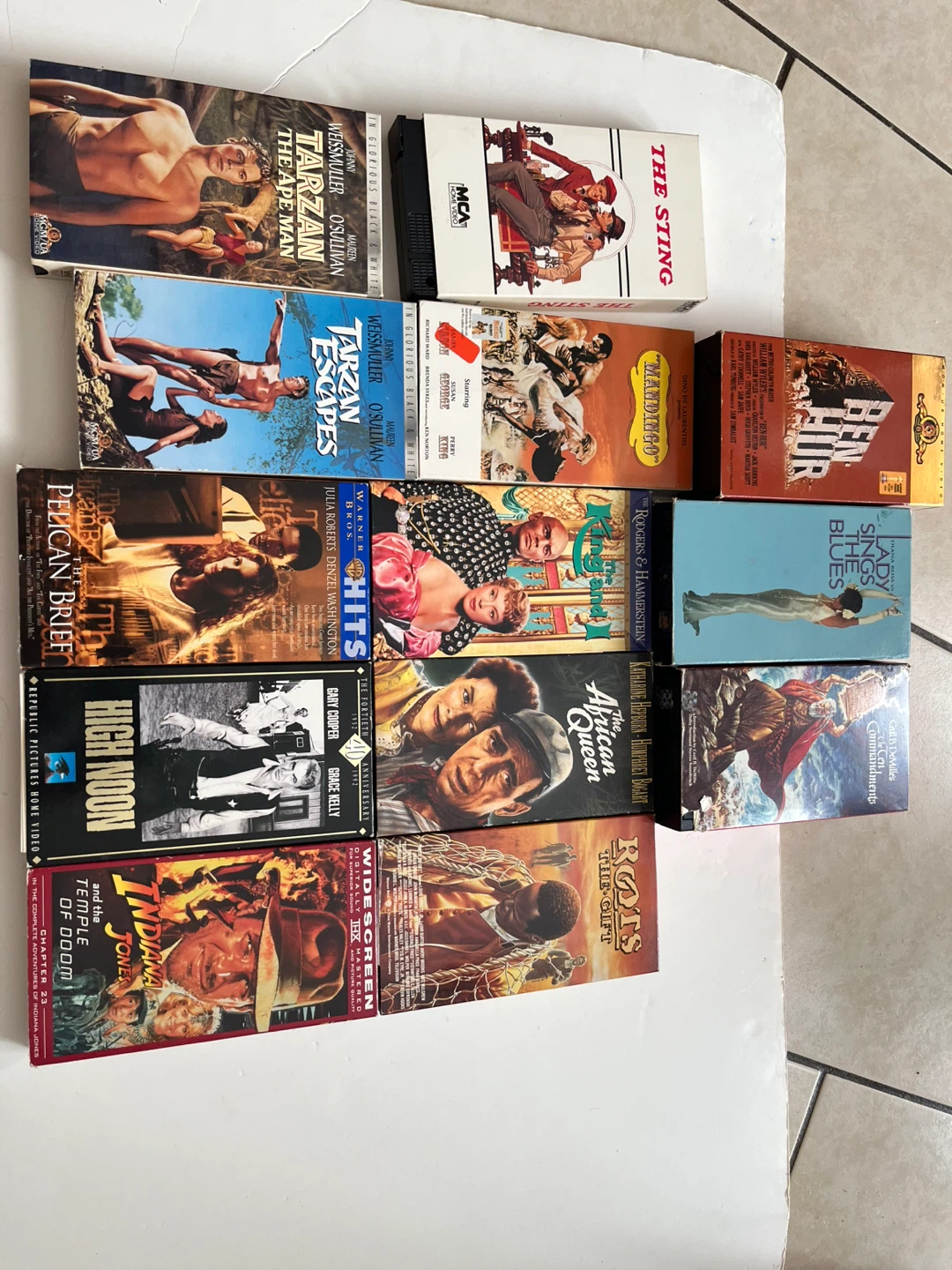 Assorted VHS Movie Collection - photo 2