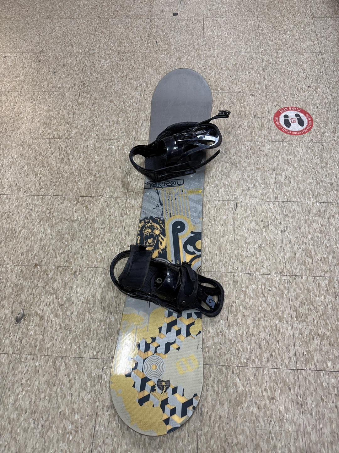 Morrow Snowboard with Bindings - photo 2