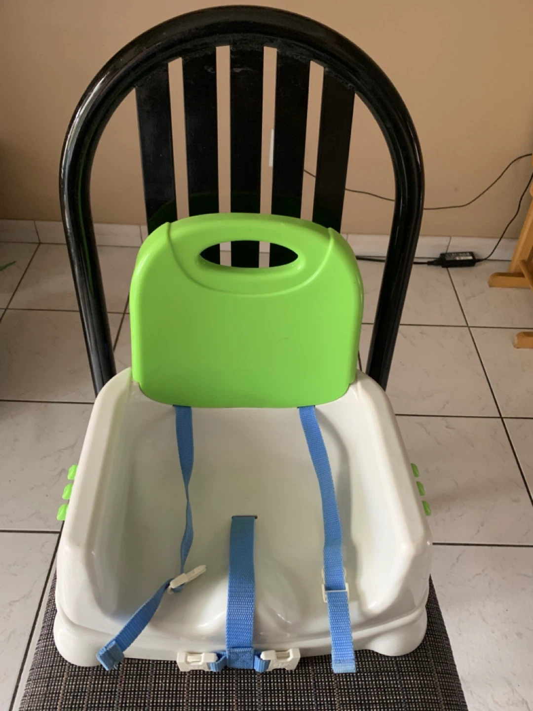 Fisher-Price Booster Seat with Tray - photo 2