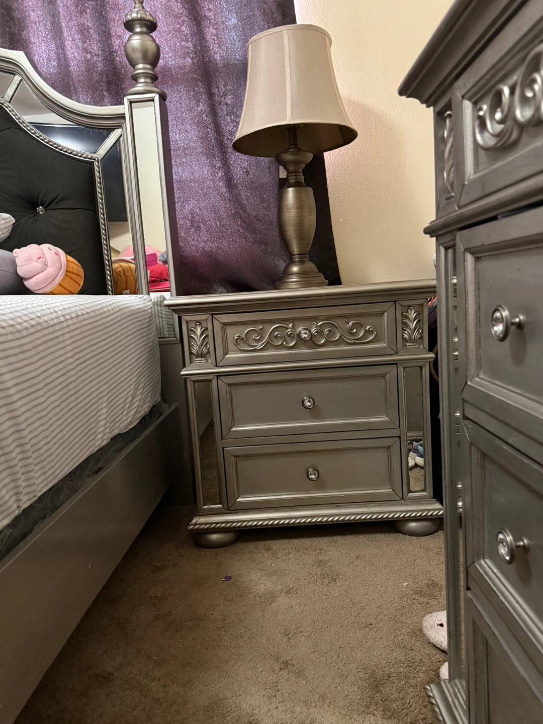 Glam Silver Tufted Bed Frame with Mirrored Accents - photo 4