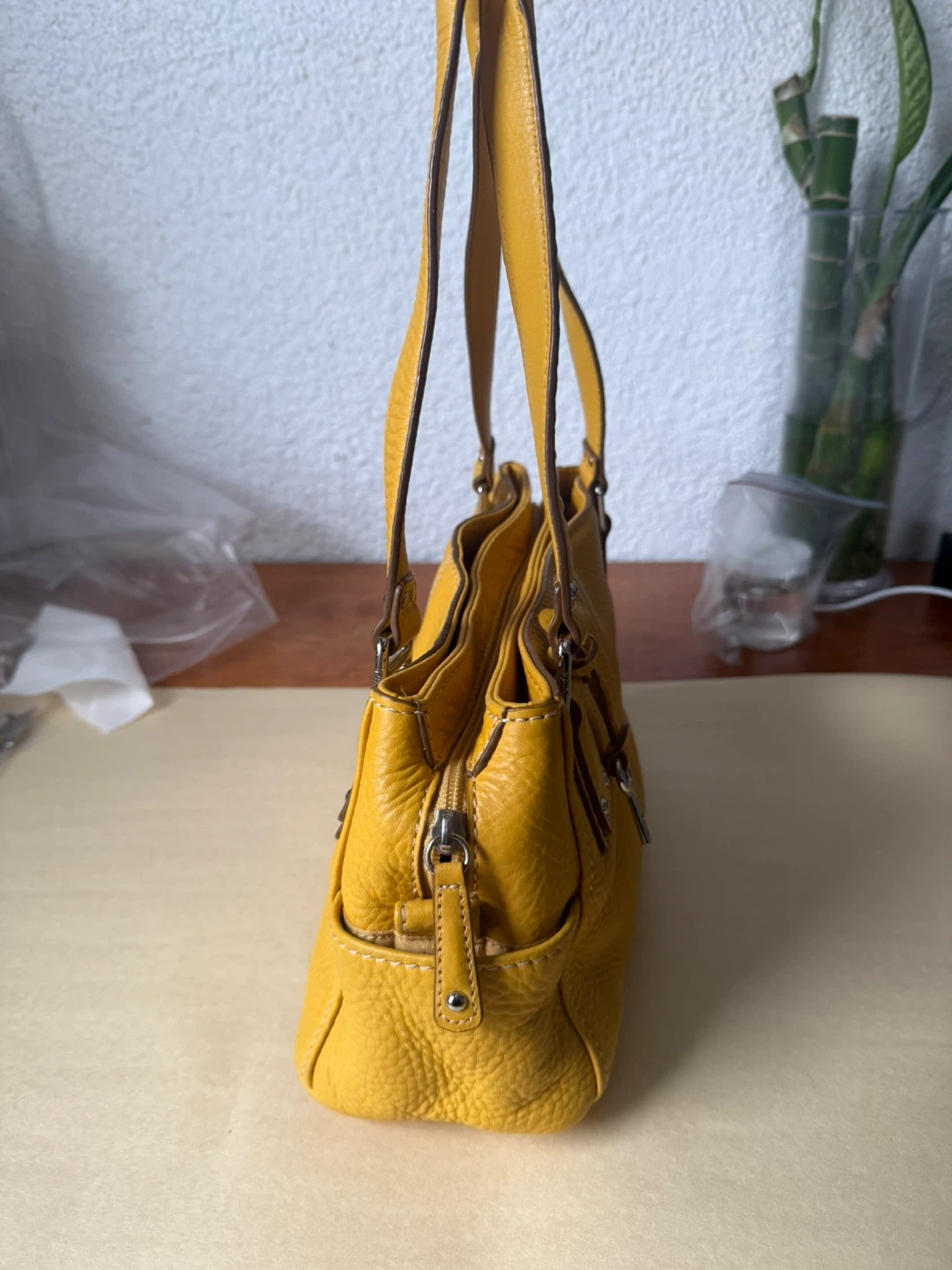 Vintage Fossil Yellow Leather Shoulder Bag - photo 3