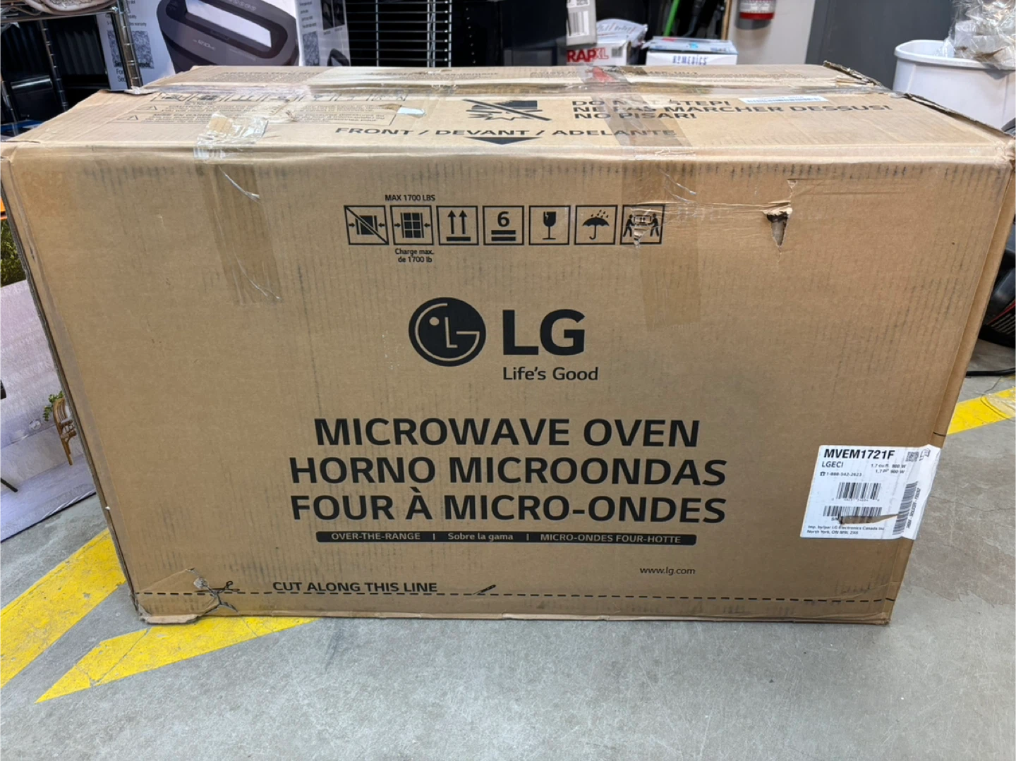 LG Microwave Oven - photo 4