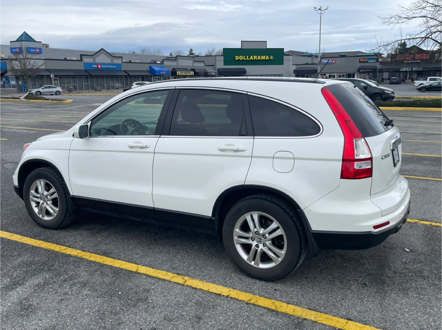 White Honda CR-V SUV - photo 2