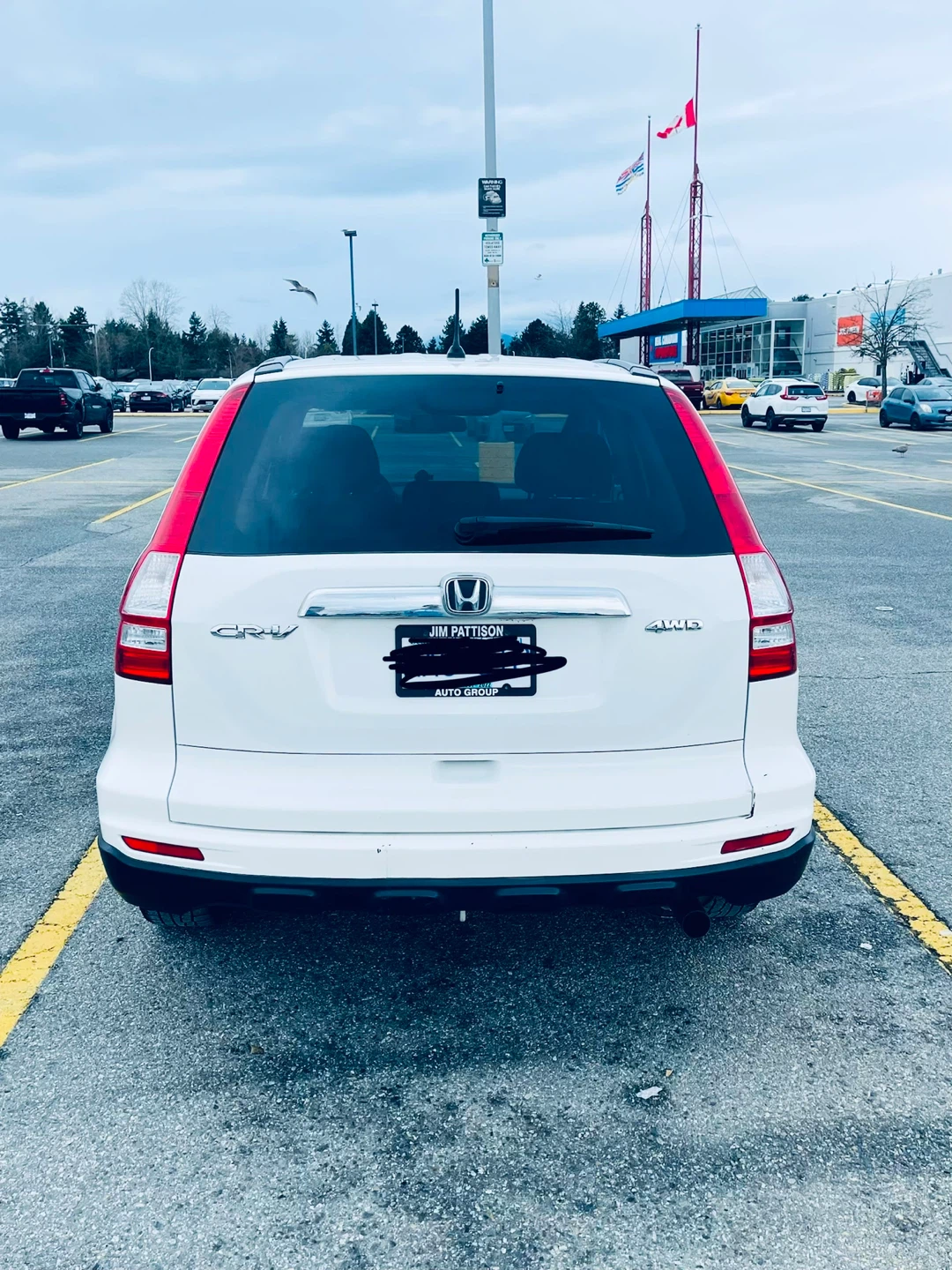White Honda CR-V SUV - photo 5