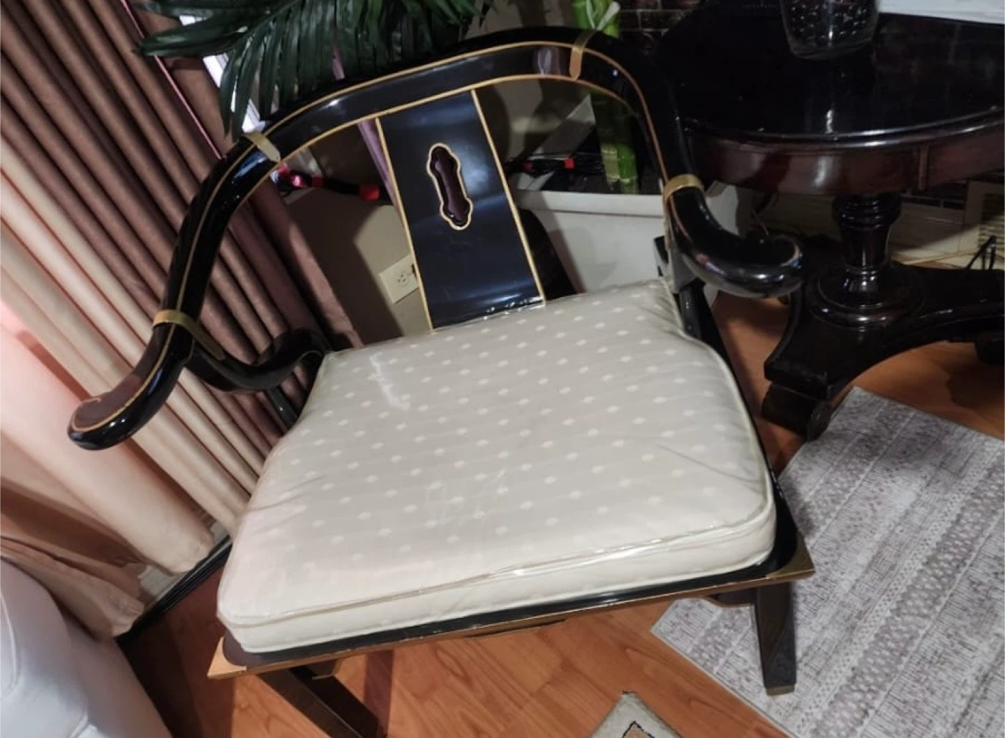 Vintage James Mont Style Ming Horseshoe Chair - photo 3