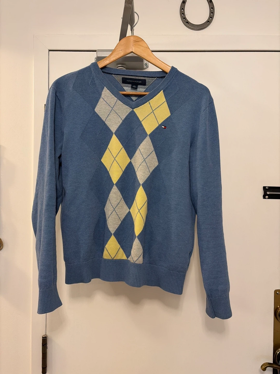 Tommy Hilfiger Men's Argyle Sweater 🥕