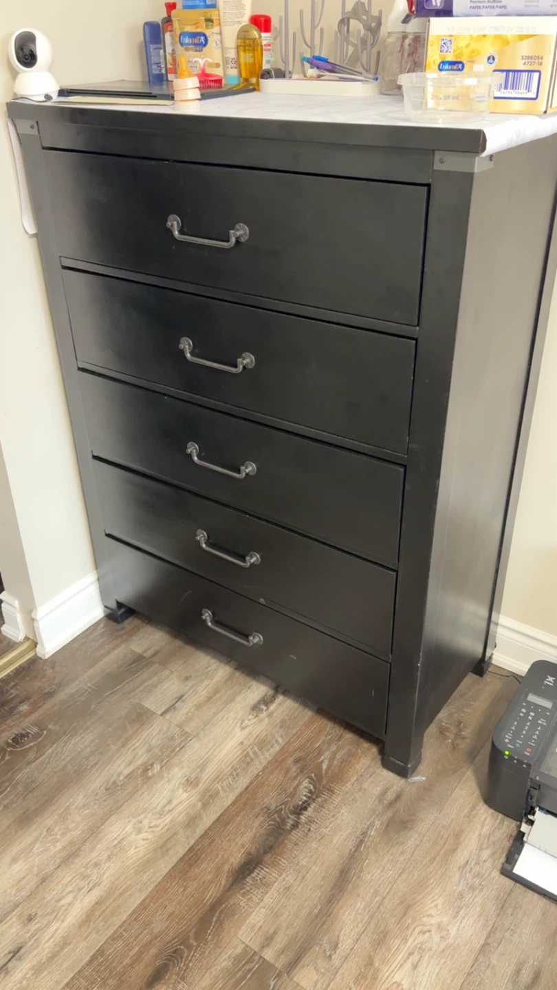 King Bedroom Set - Bed Frame, Dresser, and Nightstand - photo 2
