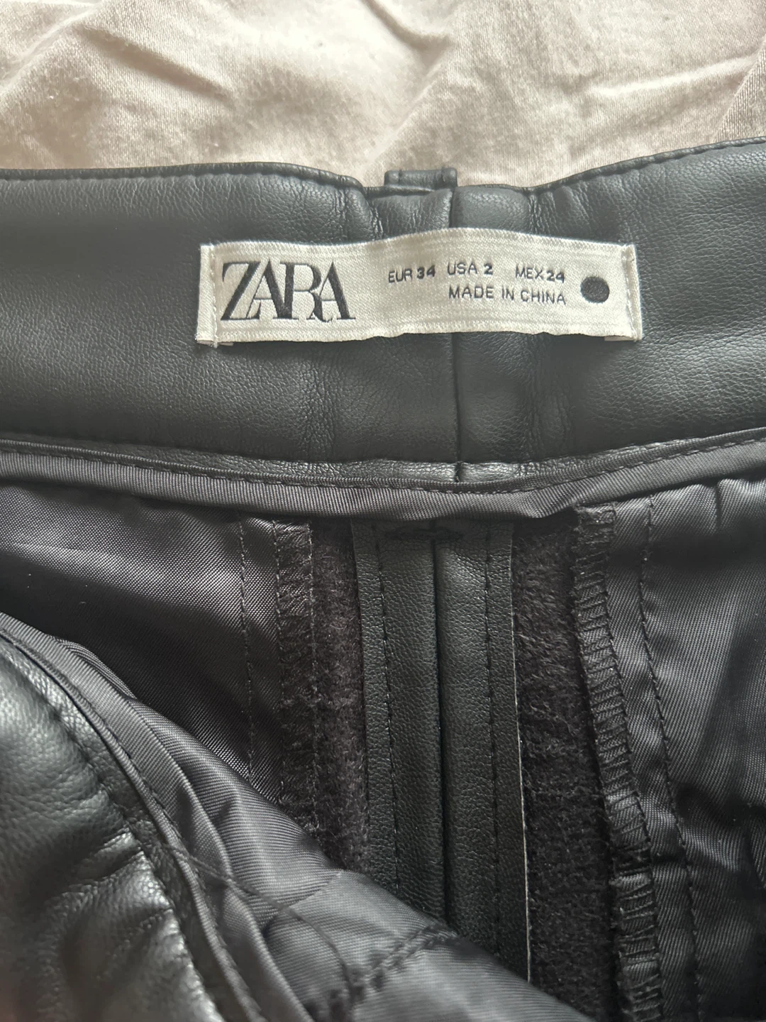 ZARA Black Faux Leather Pants Size US 2 - photo 2