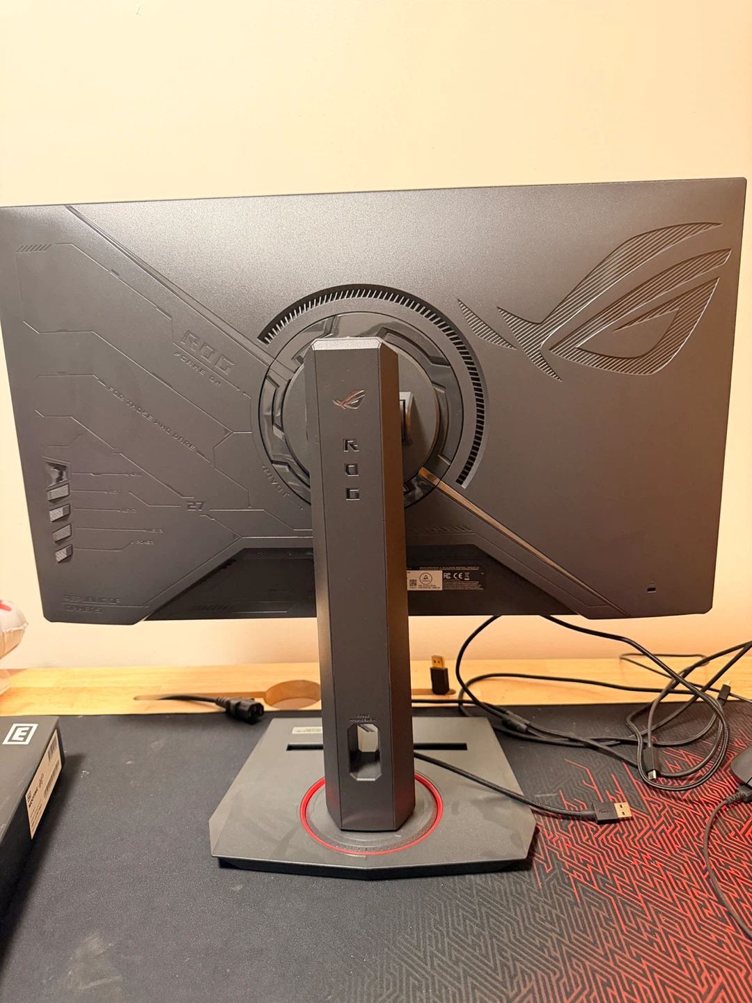 ASUS ROG Gaming Monitor 380hz - photo 2