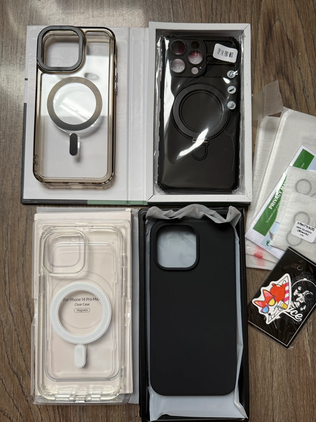 iPhone 14 Pro Max Case & Screen Protector 🥕